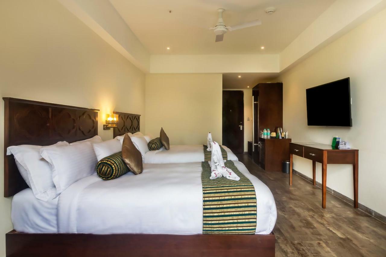 Ellbee Mussoorie Hills Hotel Exterior foto